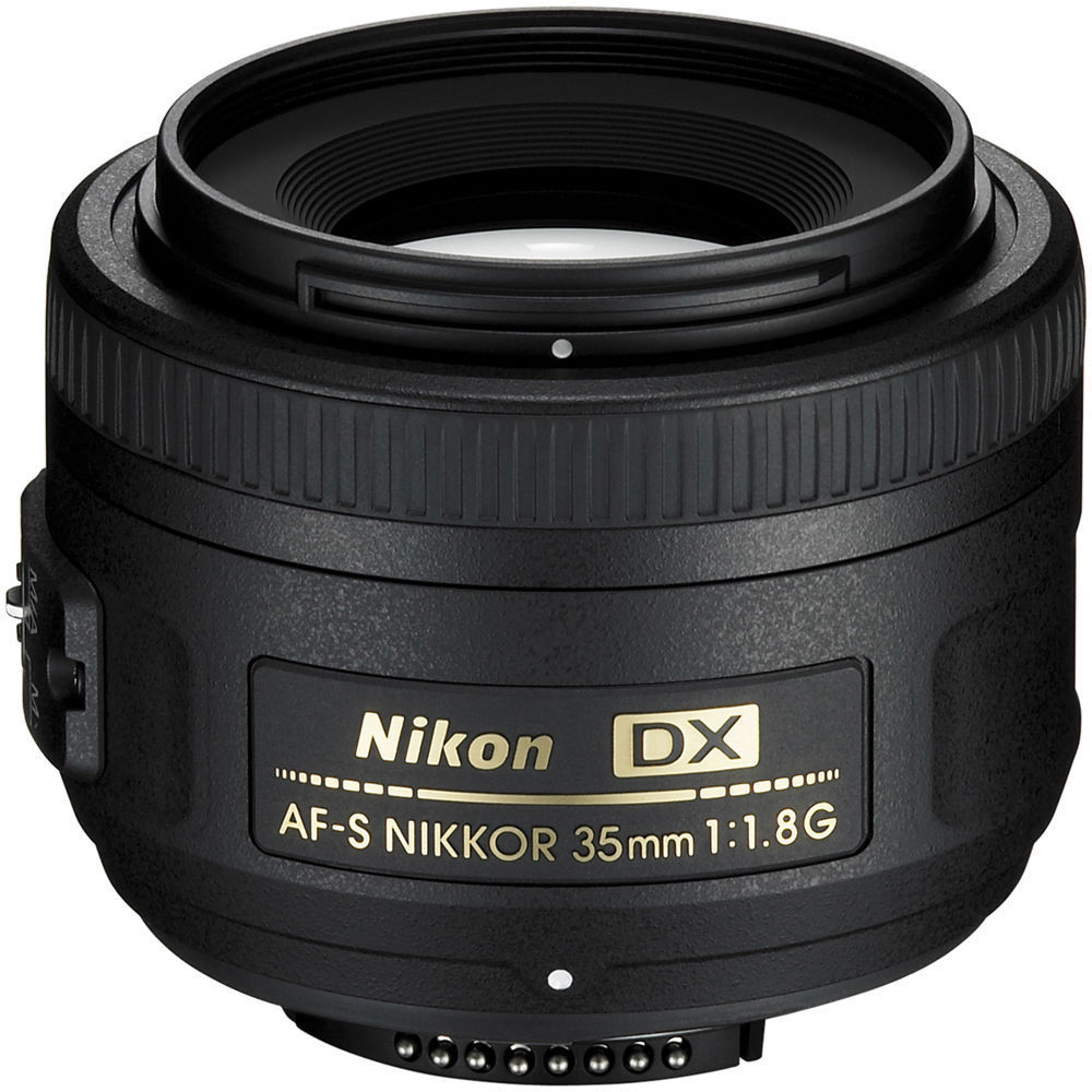 Nikon DX: Nikon 35mm f/1.8