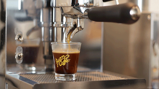 Различные функции кофемашин значительно упрощают приготовление кофе и даже делают его более качественным
