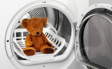 В стирально-сушильных машинках можно стирать не только вещи, но и игрушки