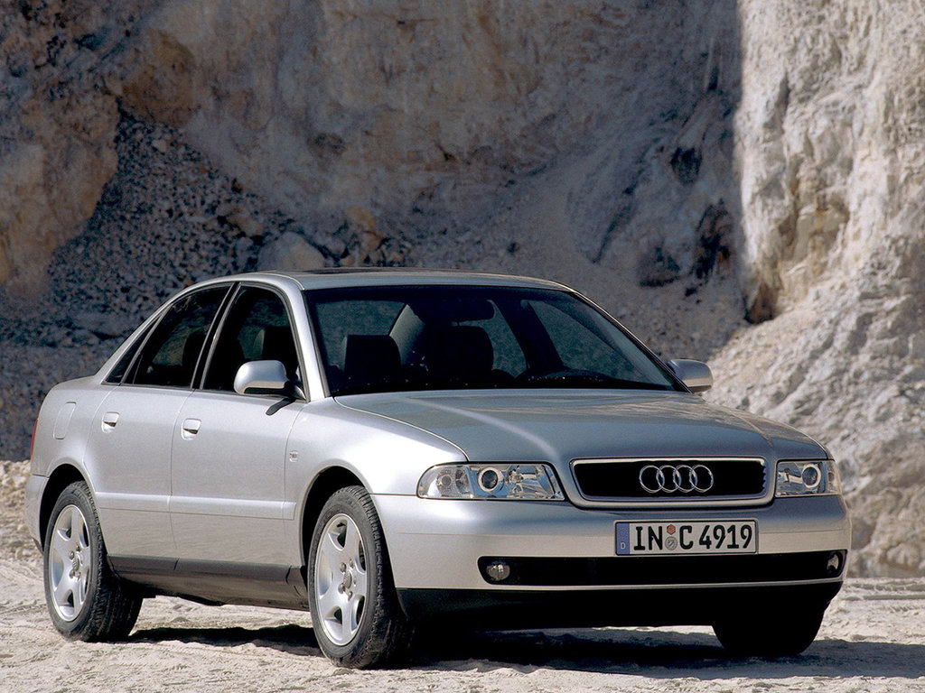Audi А4 1999-2000