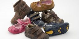 Как выбрать лучшую детскую обувь