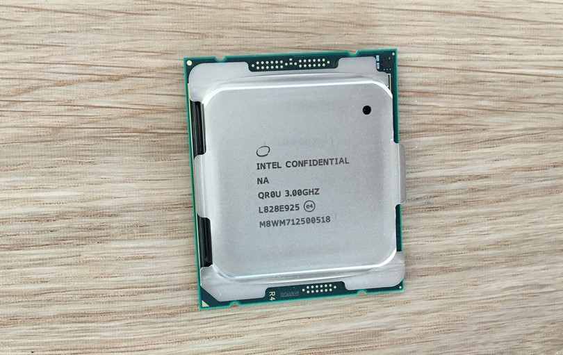 Intel-Core-i9-9980XE.jpg